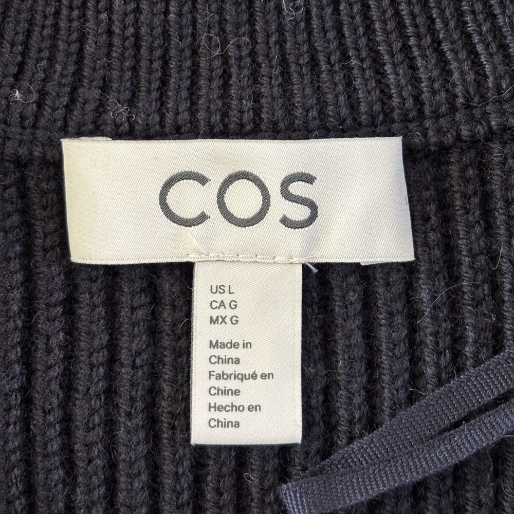 COS Dark Navy Ribbed full Zip Wool Turtleneck Sweater (oversized) - Picture 7 of 13